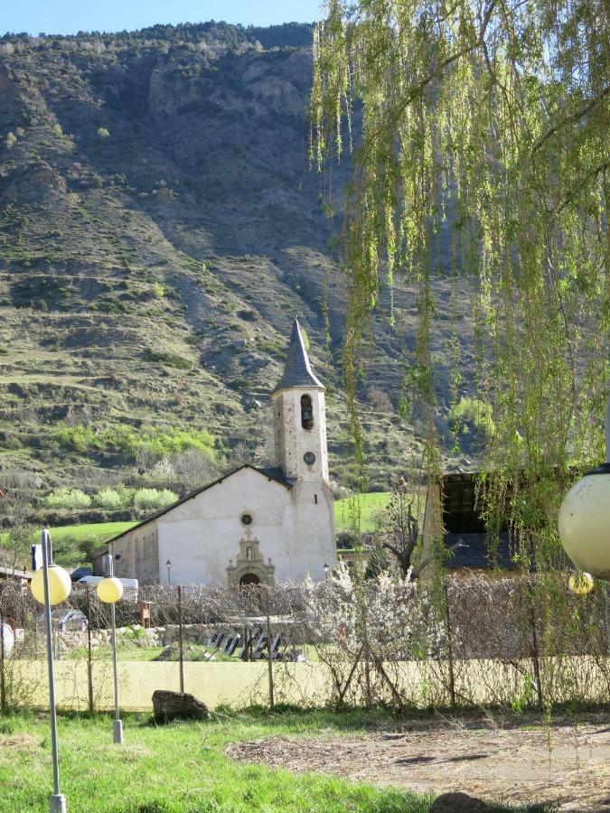 Le Petit Espot Apartment Bagian luar foto